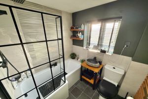 Re-styled Bathroom- click for photo gallery